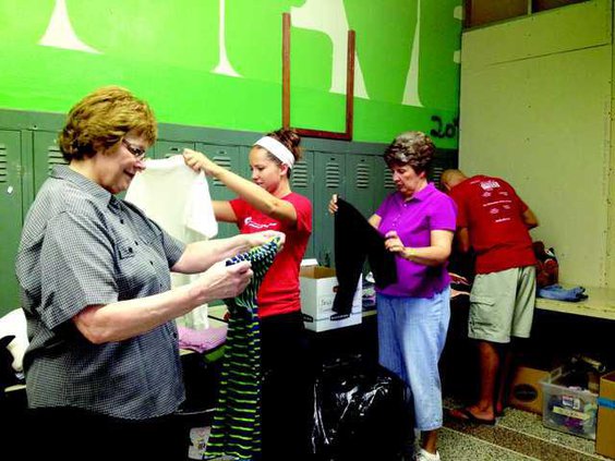 chu slt FUMC-sorting-clothes-MAIN-pic